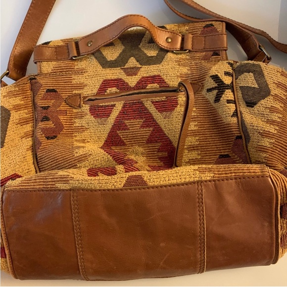 Isabella Fiore Native American Tribal Rural Rustic Chenille Geometric Weekender - Picture 4 of 11